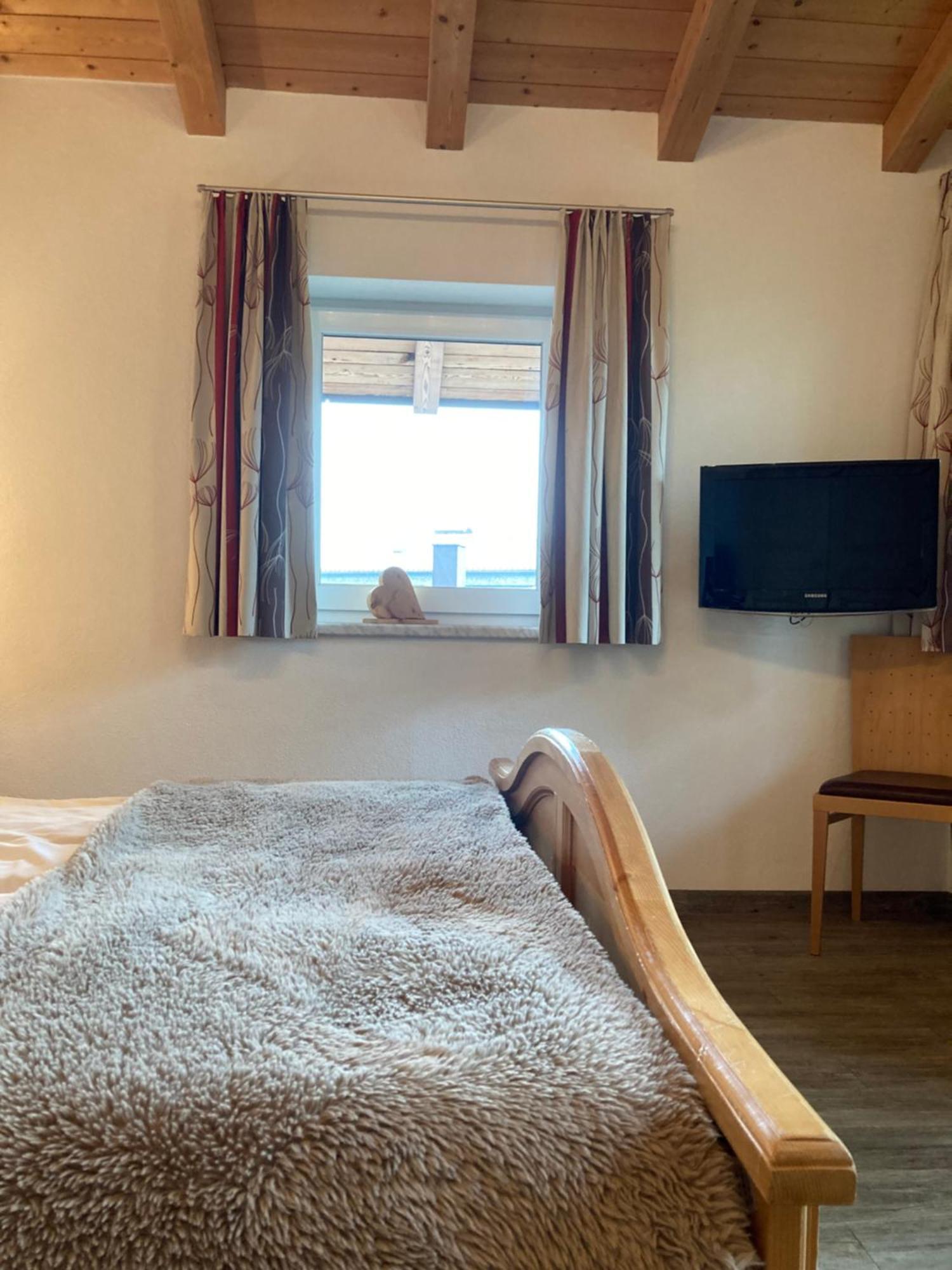 Appartement Ferienwohnung *